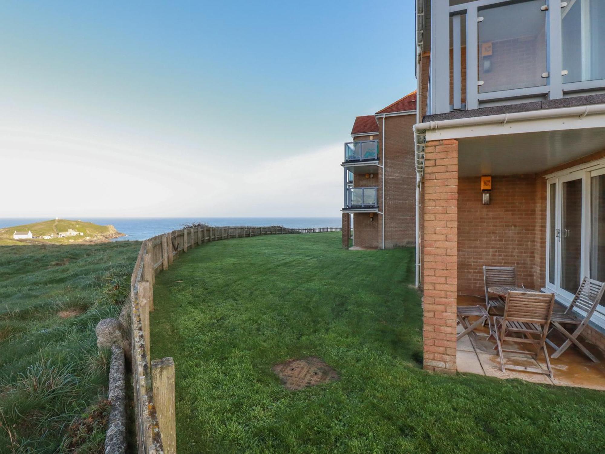 9 Headland Point Apartment Newquay  Bagian luar foto